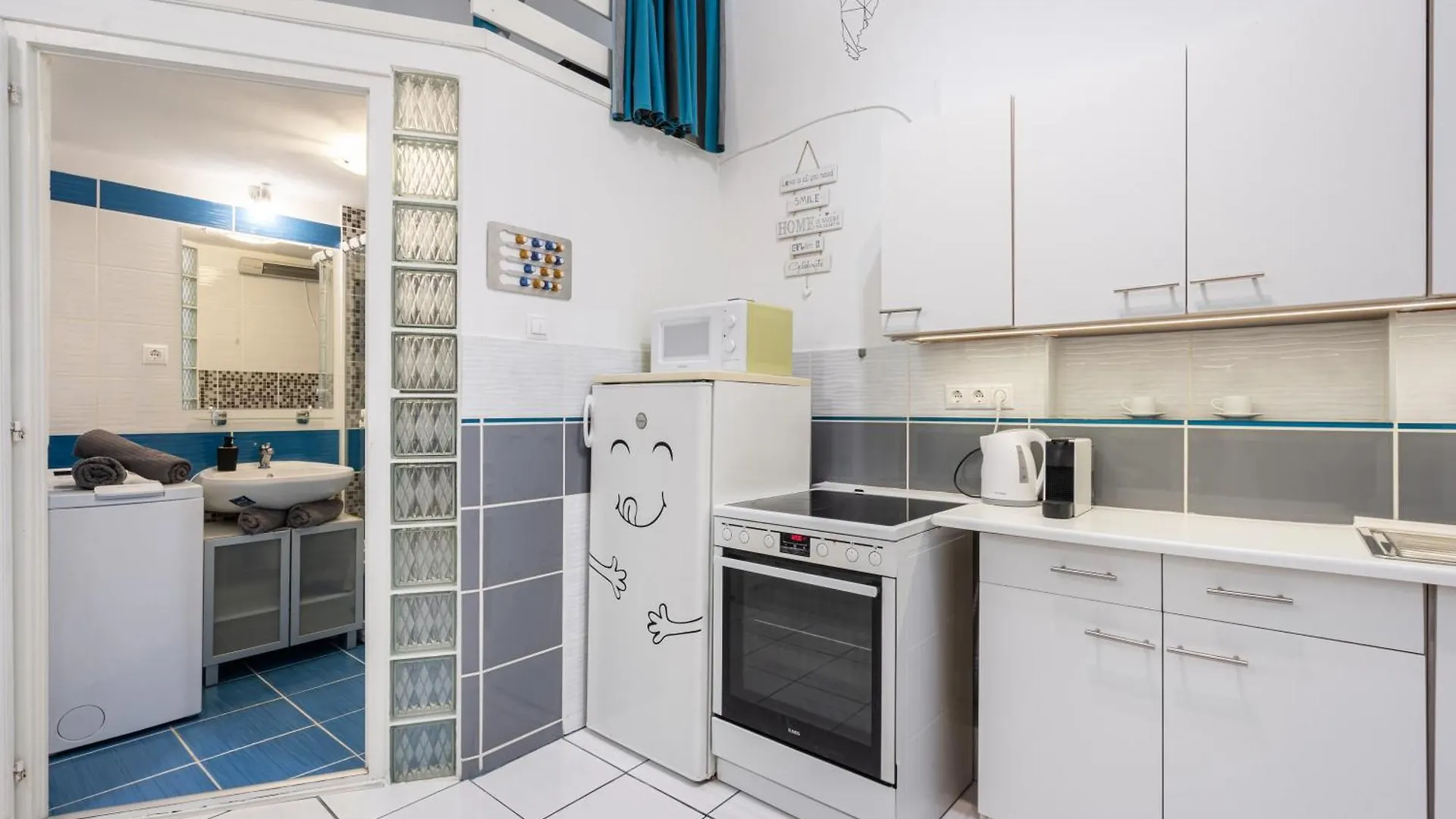 Triangle Apartment - Free Parking! Budapeşte